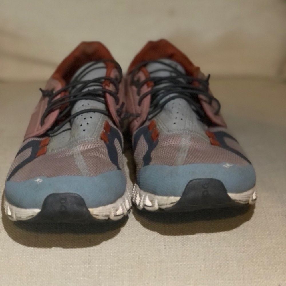 On Cloud Women’s Sneakers